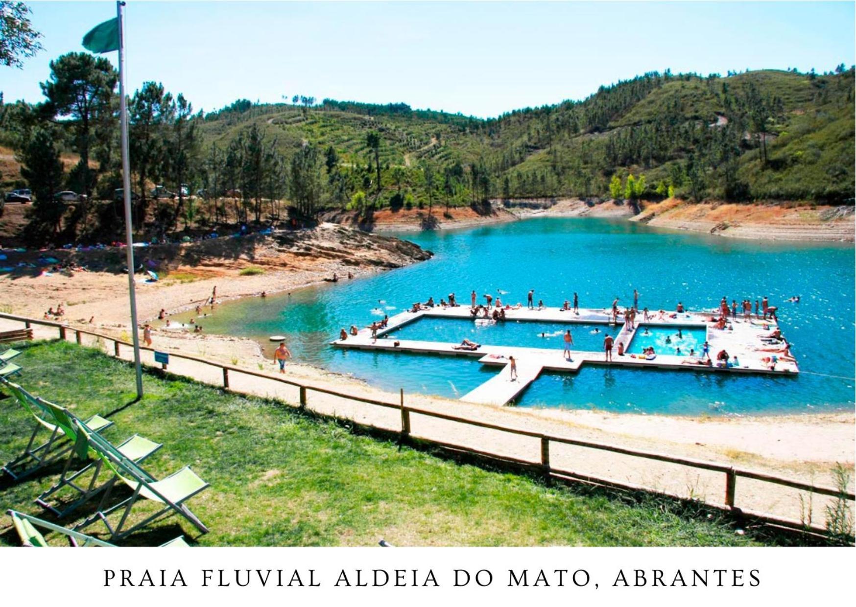 Bairro  Moinho Da Pena - Alojamento Local מראה חיצוני תמונה